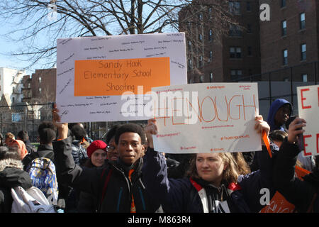 New York, New York, USA. 14th Mar, 2018. New York City Mayor Bill de Blasio joins student from Edward R. Murrow High School in Brooklyn N.Y. for National School Walkout. School students from across the nation walked out of school for 17 minutes to honor the 17 students and staff members killed at the Majory Stoneman Douglas High School in Parkland Florida on Valentines Day 2018. Credit: ZUMA Press, Inc./Alamy Live News Stock Photo