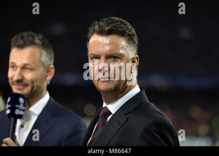 Barcelona, Spain. 14th Mar, 2018. LOUIS VAN GAAL former head coach of FC Barcelona during a TV interview ahead of the UEFA Champions League, round of 16, 2nd leg football match between FC Barcelona and Chelsea FC on March 14, 2018 at Camp Nou stadium in Barcelona, Spain Credit: Manuel Blondeau/ZUMA Wire/Alamy Live News Stock Photo