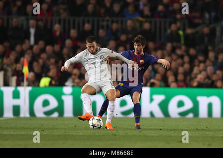 Barcelona, Spain. 14th Mar, 2018. EDEN HAZARD of Chelsea FC duels for the ball with SERGI ROBERTO of FC Barcelona during the UEFA Champions League, round of 16, 2nd leg football match between FC Barcelona and Chelsea FC on March 14, 2018 at Camp Nou stadium in Barcelona, Spain Credit: Manuel Blondeau/ZUMA Wire/Alamy Live News Stock Photo