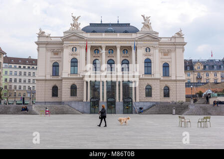 Zurich Opera house building (Opernhaus Zuerich) - side view from ...