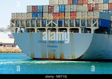 Container ship OOCL OAKLAND (Panama)  entering Fremantla harbour, Fremantle, Western Australia Stock Photo