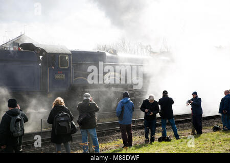 Kidderminster, UK. 16th March, 2018. Severn Valley Railway enthusiasts enjoy taking pictures and travelling on the heritage railway line that runs from Kidderminster to Bridgnorth, marking the start of the Severn Valley Railway Spring Steam Gala. With sunshine in abundance plenty of people are out eager to catch a glimpse of the special King Edward steam locomotive. Credit: Lee Hudson/Alamy Live News Stock Photo