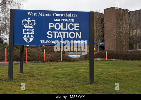 Entrance to the main Police Station in Telford Town Centre (Mallinsgate), Shropshire, England. Stock Photo