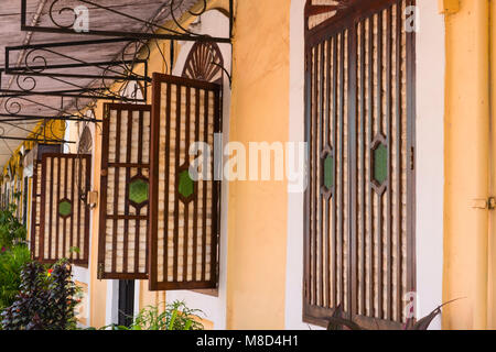 Oyster shell Window Fontainhas Panjim Goa India Stock Photo - Alamy