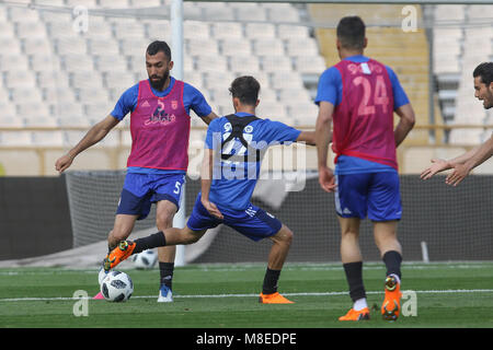 Tehran, Iran. 16th March, 2018. 16 March 2018. Iran National Football Team training session, a day before the exhibition Firndly match Sierra Leone national team in Azadi  Stadium,Tehran,Iran Rozbeh Cheshmi (L)No 5 Credit: Saeid Zareian/Alamy Live News Stock Photo