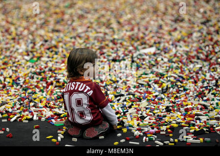 Bogota, Colombia. 16th Mar, 2018. A boy plays with LEGO plastic bricks during the LEGO Fun Fest 2018, in Bogota, Colombia, on March 16, 2018. Credit: Jhon Paz/Xinhua/Alamy Live News Stock Photo