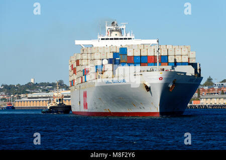 Container ship OOCL OAKLAND (Panama), leaving  Fremantla harbour, Fremantle, Western Australia Stock Photo