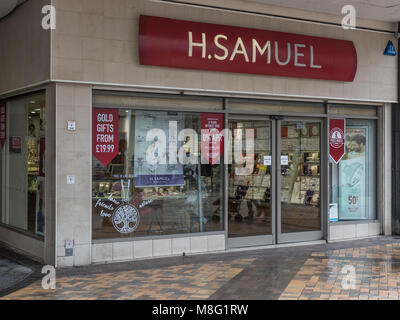 H Samuel jewellers,  Stockport Town Centre Shopping area, Merseyway Stock Photo