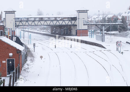 Hereford, Herefordshire, UK - Sunday 18th March 2018 - Heavy snow on the railway tracks disrupts rail services at Hereford station - Photo Steven May /Alamy Live News