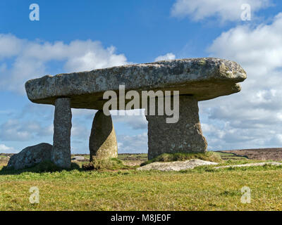 Lanyon Quoit (also known as Giant's table) ancient standing stones of long barrow burial chamber near Madron, Cornwall, England, UK Stock Photo