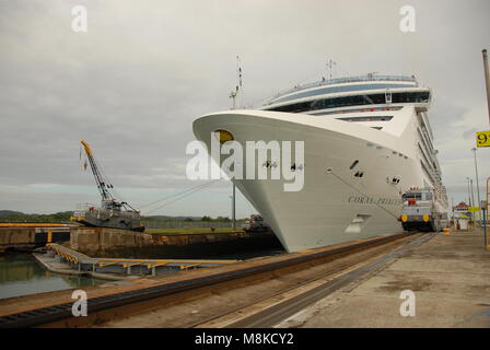 Coral Princess cruise ship passes through the Panama Canal Stock Photo