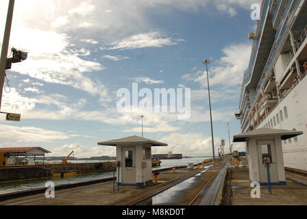 Coral Princess cruise ship passes through the Panama Canal Stock Photo