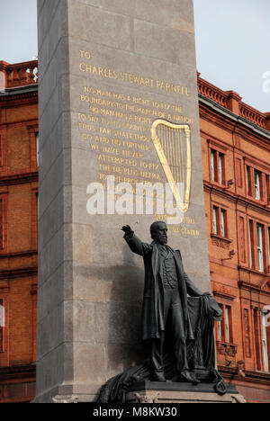 The monument of Charles Stewart Parnell in O'Connell Street, Dublin. Stock Photo