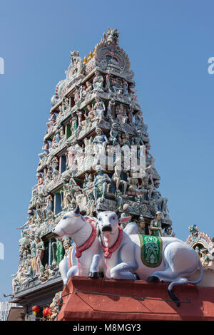 Gopuram Tower at entrance to Sri Mariamman Temple, South Bridge Road, Chinatown, Singapore Island, Republic of Singapore Stock Photo