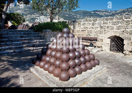 Stacked cannon balls at Palais Princier, Princes Palace of Monaco, official residence of the Sovereign Prince of Monaco, Côte d'Azur, french riviera Stock Photo