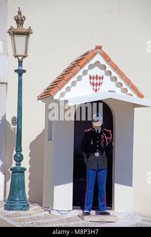 Palace Guard at Palais Princier, Princes Palace of Monaco, official residence of the Sovereign Prince of Monaco, Côte d'Azur, french riviera, South Fr Stock Photo