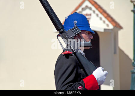 Palace Guard at Palais Princier, Princes Palace of Monaco, official residence of the Sovereign Prince of Monaco, Côte d'Azur, french riviera, South Fr Stock Photo