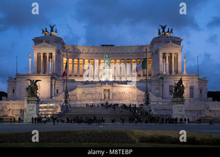 Altare della Patria or Monumento Nazionale a Vittorio Emanuele II 'National Monument to Victor Emmanuel II', Rome, Lazio, Italy Stock Photo