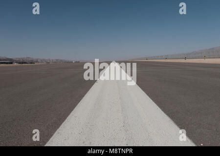 Arava, Israel. 19th March, 2018. View showing the runway of the newest Ilan and Asaf Ramon International Airport currently under construction near the southern city of Eilat. The new civilian airport which is due to open in a few months, has created advanced construction technology and is protected by a 30-meter high fence which will feature electronics, sensors and detection technology to ensure that incoming and departing planes are protected from all types of threats. Stock Photo