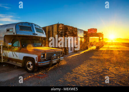 Sunrise at a rebuilt gas station on Route 66 in Arizona Stock Photo