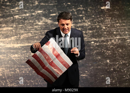 Matteo Renzi, secretary of the PD, meets his electors at the Teatro San Lazzaro in Naples, Italy.  Featuring: Matteo Renzi Where: Naples, Campania, Italy When: 17 Feb 2018 Credit: IPA/WENN.com  **Only available for publication in UK, USA, Germany, Austria, Switzerland** Stock Photo