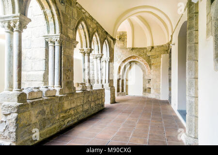 Old arcades in Royal Church of St. Francis, Evora, Portugal Stock Photo