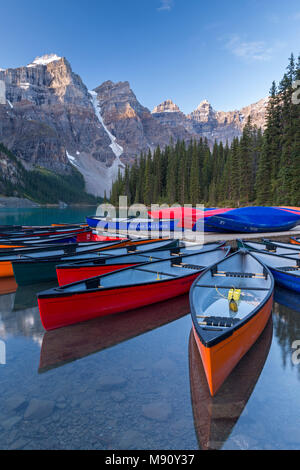 Canadian Canoes on Moraine Lake in Banff National Park, Alberta, Canada. Autumn (September) 2017. Stock Photo