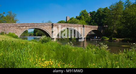 Ludlow castle and Dinham Bridge over River Teme Ludlow Shropshire England Stock Photo