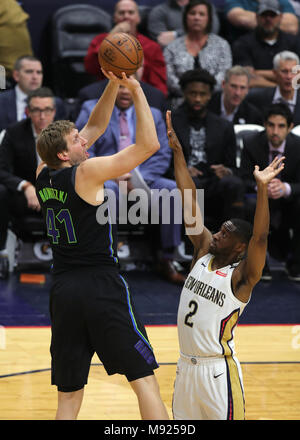 New Orleans, LA, USA. 20th Mar, 2018. Dallas Mavericks center Dirk Nowitzki (41) shoots a jump shot over New Orleans Pelicans guard Ian Clark (2) at the Smoothie King Center in New Orleans, LA. Stephen Lew/CSM/Alamy Live News Stock Photo