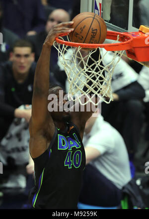 New Orleans, LA, USA. 20th Mar, 2018. Dallas Mavericks forward Harrison Barnes (40) dunks the ball against New Orleans Pelicans at the Smoothie King Center in New Orleans, LA. Stephen Lew/CSM/Alamy Live News Stock Photo