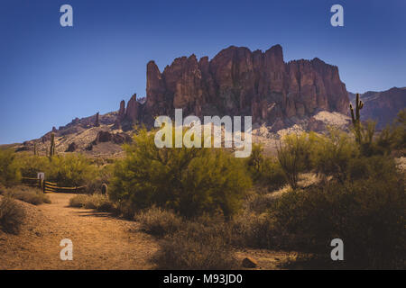 Scenic view of Superstition Mountains in Lost Dutchman State Park, Arizona from Treasure Loop Trail Stock Photo