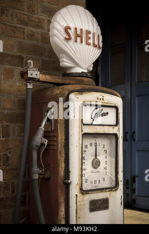 Old style Shell Petrol pump,Upton-on-Severn,England Stock Photo