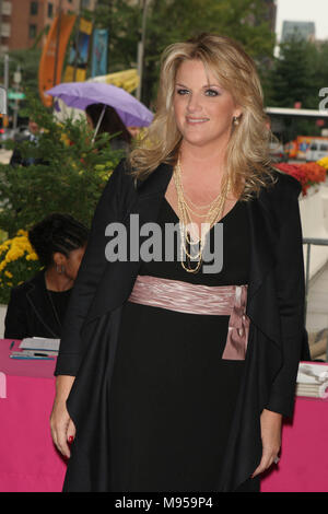 TRISHA YEARWOOD 2006 Photo By John Barrett-PHOTOlink.net Stock Photo