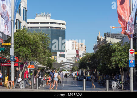 Pedestrianised Oxford Street, Bondi Junction, Sydney, New South Wales, Australia Stock Photo