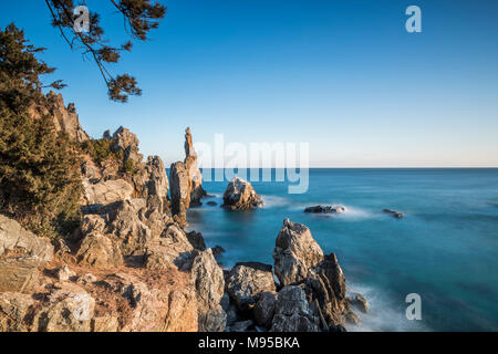 Chuam Chotdaebawi Rock,Chotdaebawi-gil, Donghae-si, Gangwon-do south ...