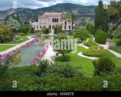 Marvellous garden and park at Villa Ephrussi de Rothschild, tuscan architecture at Cape Ferrat, South France, Var, Cote Azur, France, Europe Stock Photo