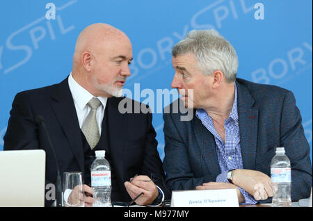 Boryspil, Ukraine. 23rd March, 2018. Ryanair's Chief Comercial Officer David O'Brien and Ryanair's Chief Executive Officer Michael O'Leary during Ryanair Press-conference at Kyiv Boryspil Airport dedicated to Ukraine's market entry. Credit: Oleksandr Prykhodko/Alamy Live News Stock Photo