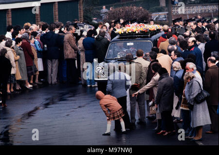 Newry RUC Corry Square police Station in Catherine Street  attacked by the Provisional IRA using homemade Mortar Bomb. Nine RUC officers, seven men and two women. 28 Feb 1985 These photographs were taken the day after the attack and at the funerals some days later. Wikipedia below: On 28 February 1985, the Provisional Irish Republican Army (IRA) launched a heavy mortar attack on the Royal Ulster Constabulary (RUC) base at Corry Square in Newry, Northern Ireland. The attack killed nine RUC officers and injured almost 40 others; the highest death toll ever suffered by the RUC.The attack was join Stock Photo