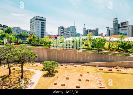 Seoul, Korea - June 5, 2017 : Seoul city view in Dongdaemun History & Culture Park Stock Photo