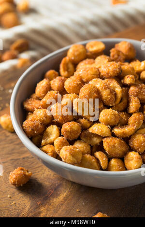 Homemade Honey Roasted Peanuts