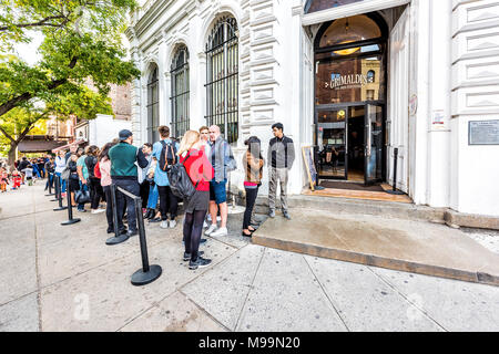 Brooklyn, USA - October 28, 2017: Long line queue of people crowd waiting for famous restaurant food called Grimaldi's Pizza Stock Photo