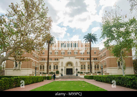 Los Angeles, MAR 16: Exterior view of the Doheny Memorial Library in USC on MAR 16, 2018 at Los Angeles, California Stock Photo