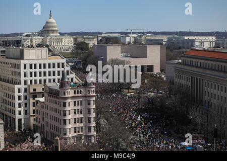 WASHINGTON, DC, USA. 24th March 2018. Hundreds of thousands of people take to the streets in the March for Our Lives, a nationwide protest against gun violence in wake of the Stoneman Douglas High School shooting in Parkland, Florida. Credit: Nicole Glass / Alamy Live News. Stock Photo