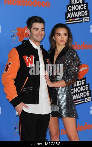 Inglewood, CA. 24th Mar, 2018. Jack Griffo, Paris Berelc at arrivals for Nickelodeon's 2018 Kids' Choice Awards, The Forum, Inglewood, CA March 24, 2018. Credit: Elizabeth Goodenough/Everett Collection/Alamy Live News Stock Photo