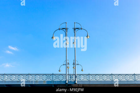 The Theodor-Heuss-Bridge, Bruecke, connects the district Mainz-Kastel of the Hessian state capital Wiesbaden with the Rhineland-Palatinate state capit Stock Photo