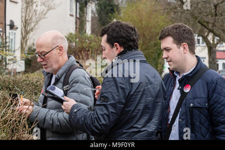 Brentwood, Essex 25th March 2018 Labour Party members canvassing for votes in Brentwood, Essex, ahead of the May local council elections.  The canvass is designed to identify Labour voters so they can be called on to vote on Election Day. Credit Ian Davidson/Alamy Live News Stock Photo