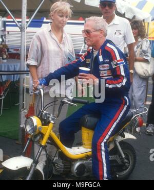 Paul Newman & wife Joanne Woodward 1983 Photo By John Barrett/PHOTOlink. Stock Photo