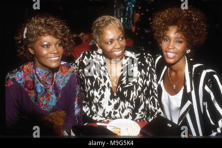 Dionne Warwick And Whitney Houston Credit: Ralph Dominguez/MediaPunch ...