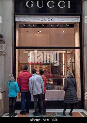 MILAN, ITALY - CIRCA NOVEMBER, 2017: a window display at Gucci store in  Galleria Vittorio Emanuele II Stock Photo - Alamy