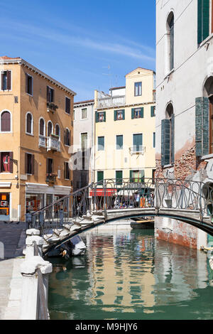 Rio della Maddelena, Campo della Maddelena, Cannaregio, Venice, Veneto, Italy with reflections in the water of the tranquil canal Stock Photo